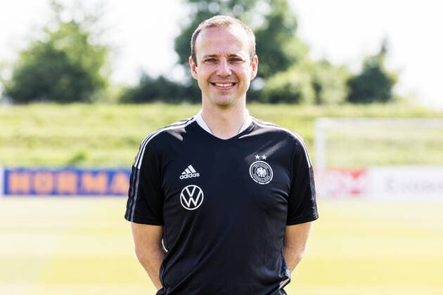 Frauen Nationalmannschaft Media Day; 16.06.2022 Patrik Grolimund (Assistenztrainer) Frauen Nationalmannschaft Media Day, Herzogenaurach, Adi-Dassler Stadion Copyright: xBEAUTIFULxSPORTS Wunderlx
