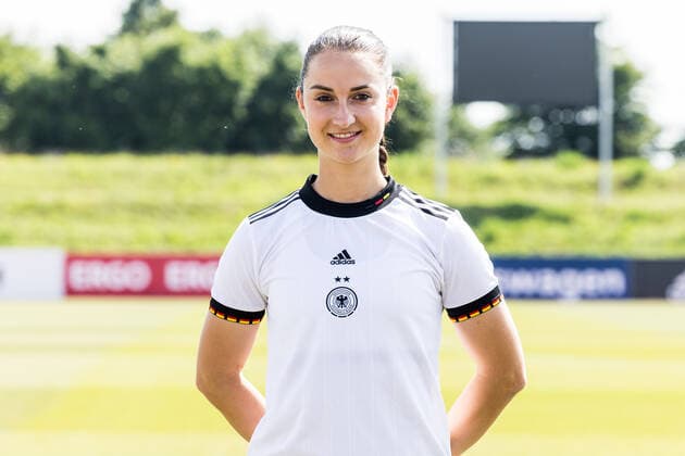 Frauen Nationalmannschaft Media Day; 16.06.2022 Sara Daebritz Frauen Nationalmannschaft Media Day, Herzogenaurach, Adi-Dassler Stadion Copyright: xBEAUTIFULxSPORTS Wunderlx