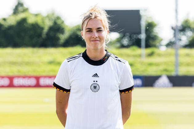 Frauen Nationalmannschaft Media Day; 16.06.2022 Laura Freigang Frauen Nationalmannschaft Media Day, Herzogenaurach, Adi-Dassler Stadion Copyright: xBEAUTIFULxSPORTS Wunderlx