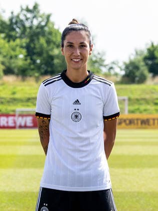Sara Doorsoun, Deutschland, Nationalmannschaft, Mannschaftsshooting, Fussball, Frauen, 16.06.2022 Deutschland, Nationalmannschaft, Mannschaftsshooting, Fussball, Frauen, 16.06.2022 Nuernberg Copyright: xMichaelxSchmidt Eibner-Pressefotx EP_MST