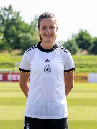 Jana Feldkamp, Deutschland, Nationalmannschaft, Mannschaftsshooting, Fussball, Frauen, 16.06.2022 Deutschland, Nationalmannschaft, Mannschaftsshooting, Fussball, Frauen, 16.06.2022 Nuernberg Copyright: xMichaelxSchmidt Eibner-Pressefotx EP_MST