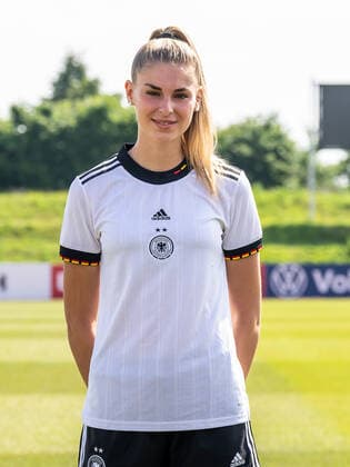 Jule Brand, Deutschland, Nationalmannschaft, Mannschaftsshooting, Fussball, Frauen, 16.06.2022 Deutschland, Nationalmannschaft, Mannschaftsshooting, Fussball, Frauen, 16.06.2022 Nuernberg Copyright: xMichaelxSchmidt Eibner-Pressefotx EP_MST