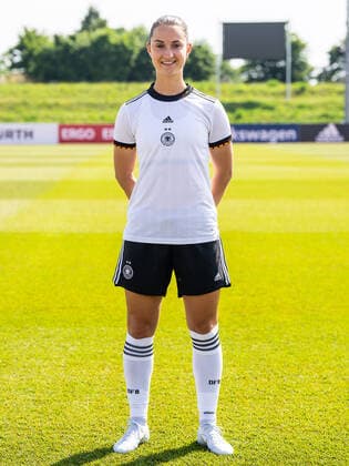Sara Daebritz, Deutschland, Nationalmannschaft, Mannschaftsshooting, Fussball, Frauen, 16.06.2022 Deutschland, Nationalmannschaft, Mannschaftsshooting, Fussball, Frauen, 16.06.2022 Nuernberg Copyright: xMichaelxSchmidt Eibner-Pressefotx EP_MST