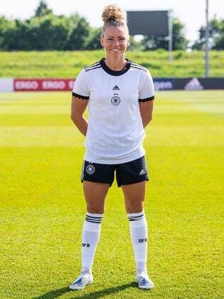 Linda Dallmann, Deutschland, Nationalmannschaft, Mannschaftsshooting, Fussball, Frauen, 16.06.2022 Deutschland, Nationalmannschaft, Mannschaftsshooting, Fussball, Frauen, 16.06.2022 Nuernberg Copyright: xMichaelxSchmidt Eibner-Pressefotx EP_MST