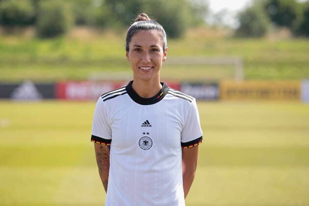 16.06.2022, Mediaday beim DFB-Team der Frauen, Deutschland, Herzogenaurach, Adi-Dassler-Sportplatz, Im Bild: Sara Doorsoun DFL REGULATIONS PROHIBIT ANY USE OF PHOTOGRAPHS AS IMAGE SEQUENCES AND OR QUASI-VIDEO. Copyright: HMBxMedia xJulienxBecker
