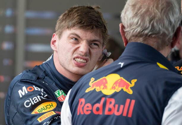 June 17, 2022, Montreal, PQ, Canada: Red Bull Racing Max Verstappen of the Netherlands talks with a mechanic following the second practice session at the Canadian Grand Prix Friday, June 17, 2022 in Montreal. Canada News - June 17, 2022  - ZUMAc35_ 20220617_zaf_c35_101 Copyright: xPaulxChiassonx