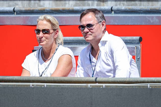 Barbara Rittner (Turnierdirektorin bett1open) und Dr. Dietrich Wolter (Präsident LTTC Rot-Weiß Berlin), bett1open WTA, Tennis Damen 500, Berlin, LTTC Rot-Weiß , 18.06.2022, Copyright: xClaudioxGärtnerx
