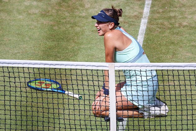 Belinda BENCIC SUI gewinnt das Halbfinale gegen Maria SAKKARI GRE und zieht es erste Spielerin in das Finale am Sonntag ein, bett1open WTA, Tennis Damen 500, Berlin, LTTC Rot-Weiß , 18.06.2022, Copyright: xClaudioxGärtnerx