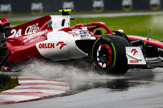 24 ZHOU Guanyu (chi), Alfa Romeo F1 Team ORLEN C42, action during the Formula 1 AWS Grand Prix du Canada 2022, 9th round of the 2022 FIA Formula One World Championship, WM, Weltmeisterschaft on the Circuit Gilles Villeneuve, from June 17 to 19, 2022 in Montreal, Canada - F1 - CANADIAN GRAND PRIX 2022 DPPI Panoramic  20220618_GOOD2199
