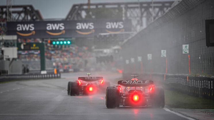 VERSTAPPEN Max (ned), Red Bull Racing RB18, action during the Formula 1 AWS Grand Prix du Canada 2022, 9th round of the 2022 FIA Formula One World Championship, WM, Weltmeisterschaft on the Circuit Gilles Villeneuve, from June 17 to 19, 2022 in Montreal, Canada - F1 - CANADIAN GRAND PRIX 2022 DPPI Panoramic  _V2_5200