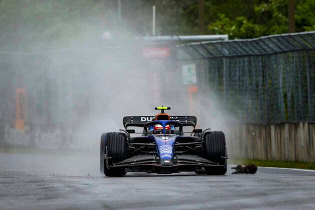 Formel 1, GP Kanada in Montreal, Nicholas Latifi überfährt Murmeltier 6 Nicholas Latifi (CAN, Williams Racing) hits a groundhog, F1 Grand Prix of Canada at Circuit Gilles-Villeneuve on June 18, 2022 in Montreal, Canada. (Photo by HOCH ZWEI) Montreal Canada