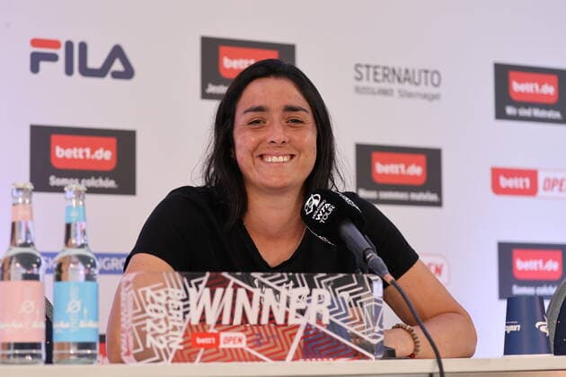 Siegerin der bett1open 2022: Ons JABEUR TUN bei der Abschluss-Pressekonferenz, bett1open WTA, Tennis Damen 500, Berlin, LTTC Rot-Weiß , 19.06.2022, Copyright: xClaudioxGärtnerx