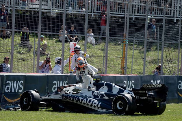 FORMULA 1 AWS GRAND PRIX DU CANADA 2022 19.06.2022, Circuit Gilles-Villeneuve, Montreal, FORMULA 1 AWS GRAND PRIX DU CANADA 2022 , im Bild Ausfall von Yuki Tsunoda (JPN), Scuderia AlphaTauri