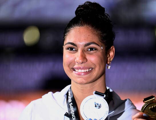 Sport Themen der Woche KW25 Schwimmen, WM in Budapest, Anna Elendt gewinnt Silber über 100m Brust der Damen ELEND Anna Team GER Silbermedaille 100m Brust der Frauen Finale 2.Platz FINA Schwimmweltmeisterschaften 2022 in Budapest am 20.06.2022 in Budapest *** ELEND Anna Team GER silver medal 100m breaststroke women final 2 place FINA Swimming World Championships 2022 in Budapest on 20 06 2022 in Budapest Copyright: xLacixPerenyix