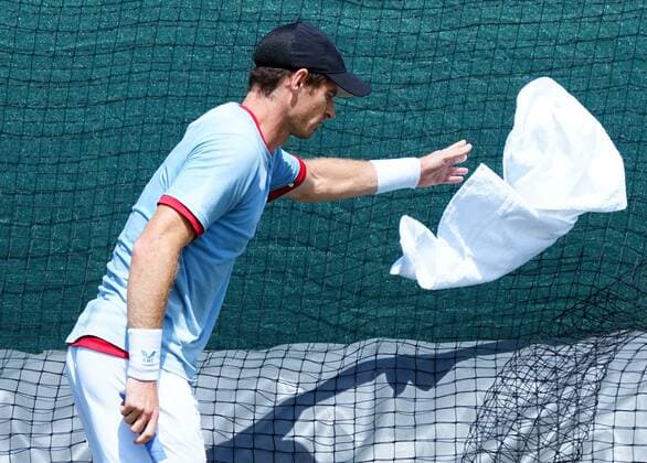 Mandatory Credit: Photo by Javier Garcia Shutterstock (12994278dx) Andy Murray throws a towel during training Wimbledon Tennis Championship Practice and Previews, The All England Lawn Tennis and Croquet Club, London, UK - 21 Jun 2022 Wimbledon Tennis Championship Practice and Previews, The All England Lawn Tennis and Croquet Club, London, UK - 21 Jun 2022  Copyright: xJavierxGarcia Shutterstockx 12994278dx
