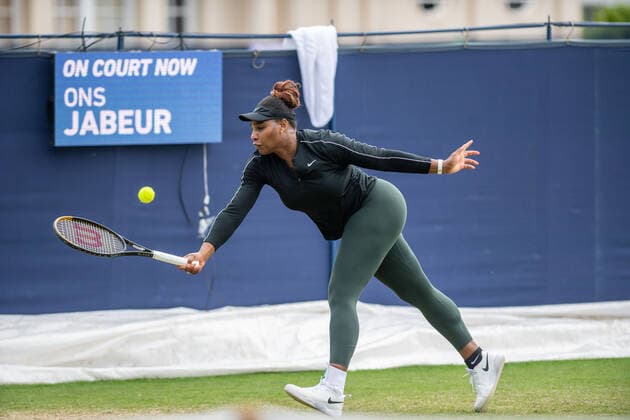 EASTBOURNE, ENGLAND - JUNE 21: Serena Williams of United States practice with Ons Jabeur of Tunisia ahead of their Women s Doubles Round of 16 match against Marie Bouzkova and Sara Sorribes Tormeo during Day Four of Rothesay International Eastbourne match on Day 4 of the Devonshire Park on June 21, 2022 in Eastbourne, E Rothesay International Eastbourne - Day Four Copyright: xSebastianxFrejx