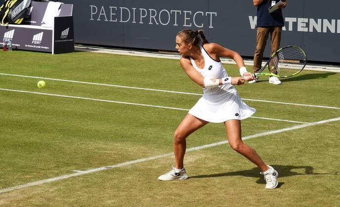 22.06.2022 Bad Homburg vor der Höhe, Kurpark, Tennis WTA, Tennis Damen 250 Bad Homburg Open Achtelfinale Lucia Bronzetti gegen Angelique Kerber Bild zeigt: Lucia Bronzetti emspor, DFL regulations prohibit any use of photographs as image sequences and or quasi-video