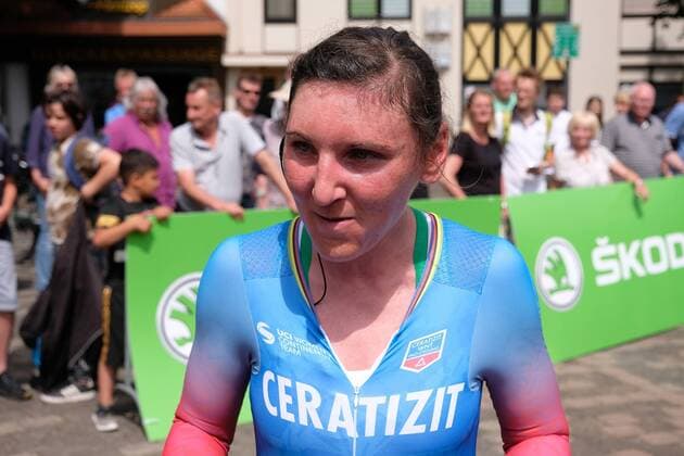 24.06.2022 xkhx Marsberg, Radsport DM Deutsche Straßenrad-Meisterschaften Siegerin Lisa Brennauer veteidigte ihren Titel im Einzelzeitfahren erfolgreich