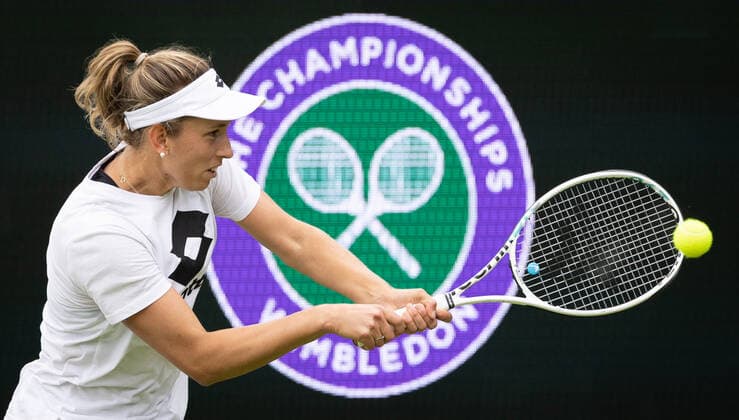 Belgian Elise Mertens pictured during a training session ahead of the 2022 Wimbledon grand slam tennis tournament at the All England Tennis Club, in south-west London, Britain, Saturday 25 June 2022. BENOITxDOPPAGNE  x36628502x