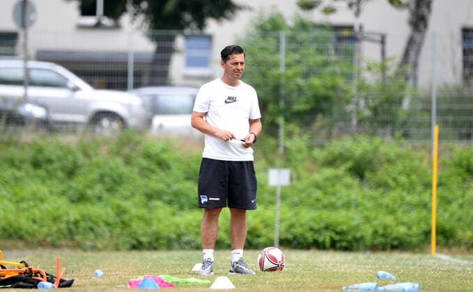 Fussball, Herren, Saison 2022 23, Testspiel, VSG Altglienicke - Hertha BSC II, Training, Trainer Ante Covic (Hertha BSC II), 25.06. 2022, Copyright: xSebastianxRäppold MatthiasxKochx