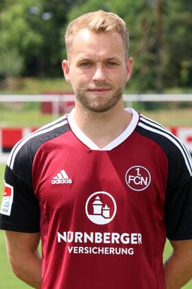 23.06.2022 - 1. FC Nürnberg FCN Club - Saison 2022 2023 - Fototermin Porträttermin Pressetermin Präsentation - Einzelbild Einzelfoto Portrait Porträt Kopfbild - DaMa - Einzelfoto Einzelbild Portrait Porträt Kopfbild - Pascal Köpke Koepke (20, 1. FC Nürnberg FCN )