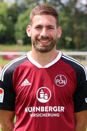 23.06.2022 - 1. FC Nürnberg FCN Club - Saison 2022 2023 - Fototermin Porträttermin Pressetermin Präsentation - Einzelbild Einzelfoto Portrait Porträt Kopfbild - DaMa - Einzelfoto Einzelbild Portrait Porträt Kopfbild - Enrico Valentini (22, 1. FC Nürnberg FCN )