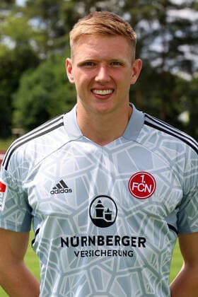 23.06.2022 - 1. FC Nürnberg FCN Club - Saison 2022 2023 - Fototermin Porträttermin Pressetermin Präsentation - Einzelbild Einzelfoto Portrait Porträt Kopfbild - DaMa - Einzelfoto Einzelbild Portrait Porträt Kopfbild - Jan Reichert (31, 1. FC Nürnberg FCN )