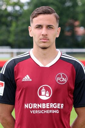 23.06.2022 - 1. FC Nürnberg FCN Club - Saison 2022 2023 - Fototermin Porträttermin Pressetermin Präsentation - Einzelbild Einzelfoto Portrait Porträt Kopfbild - DaMa - Einzelfoto Einzelbild Portrait Porträt Kopfbild - Filip Ilic (38, 1. FC Nürnberg FCN )