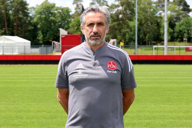 23.06.2022 - 1. FC Nürnberg FCN Club - Saison 2022 2023 - Fototermin Porträttermin Pressetermin Präsentation - Einzelbild Einzelfoto Portrait Porträt Kopfbild - DaMa - Einzelfoto Einzelbild Portrait Porträt Kopfbild - Maurizio Zoccola ( Videoanalyse Analyst 1. FC Nürnberg FCN )