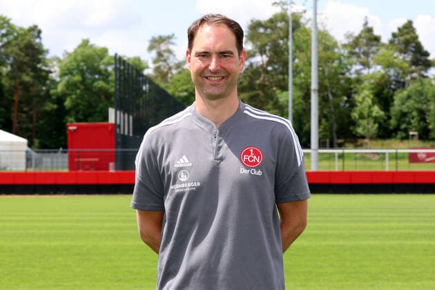 23.06.2022 - 1. FC Nürnberg FCN Club - Saison 2022 2023 - Fototermin Porträttermin Pressetermin Präsentation - Einzelbild Einzelfoto Portrait Porträt Kopfbild - DaMa - Einzelfoto Einzelbild Portrait Porträt Kopfbild - Dr. Markus Geßlein ( Mannschaftsarzt 1. FC Nürnberg FCN )