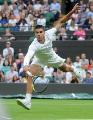 Tennis - 2022 Wimbledon Championships - Week One - Day One (Monday) - All England Lawn Tennis Club, Wimbledon - Monday 27th June 2022 Jan - Lennard Struff v Carlos Alcaraz Carlos Alcaraz of Spain 