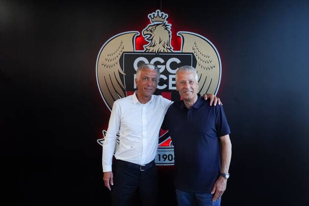 Jean Pierre Rivere (president de l OGC Nice) - Lucien Favre (entraineur de l™OGC Nice) FOOTBALL : Lucien Favre nouvel entraineur de l™OGC Nice - ConfÃ rence de presse - Nice - 27 06 2022 NorbertScanella Panoramic 