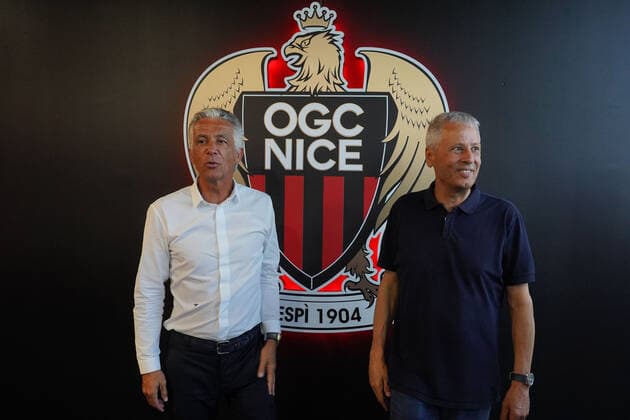 Jean Pierre Rivere (president de l OGC Nice) - Lucien Favre (entraineur de l™OGC Nice) FOOTBALL : Lucien Favre nouvel entraineur de l™OGC Nice - ConfÃ rence de presse - Nice - 27 06 2022 NorbertScanella Panoramic 