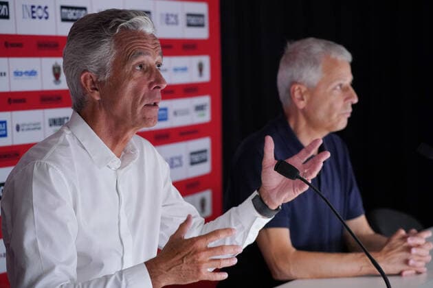 Jean Pierre Rivere (president de l OGC Nice) - Lucien Favre (entraineur de l™OGC Nice) FOOTBALL : Lucien Favre nouvel entraineur de l™OGC Nice - ConfÃ rence de presse - Nice - 27 06 2022 NorbertScanella Panoramic 