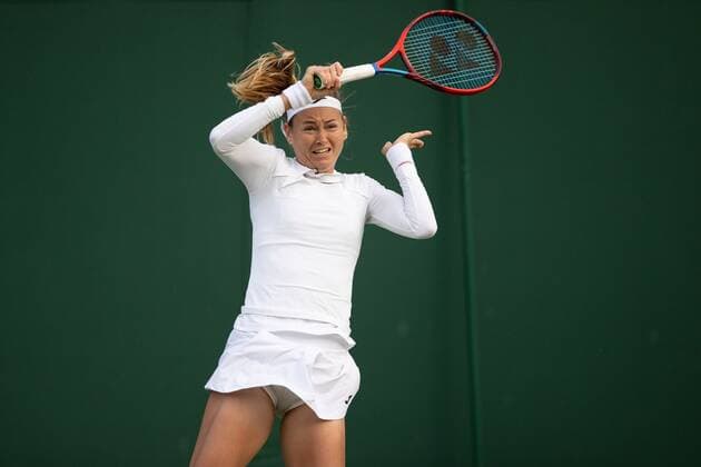 Mandatory Credit: Photo by Ella Ling Shutterstock (13002016dd) Marie Bouzkova during her first round match Wimbledon Tennis Championships, Day 1, The All England Lawn Tennis and Croquet Club, London, UK - 27 Jun 2022 Wimbledon Tennis Championships, Day 1, The All England Lawn Tennis and Croquet Club, London, UK - 27 Jun 2022  Copyright: xEllaxLing Shutterstockx 13002016dd