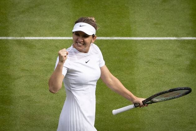 Mandatory Credit: Photo by Ella Ling Shutterstock (13002020ck) Simona Halep celebrates after winning her first round match Wimbledon Tennis Championships, Day 2, The All England Lawn Tennis and Croquet Club, London, UK - 28 Jun 2022 Wimbledon Tennis Championships, Day 2, The All England Lawn Tennis and Croquet Club, London, UK - 28 Jun 2022  Copyright: xEllaxLing Shutterstockx 13002020ck