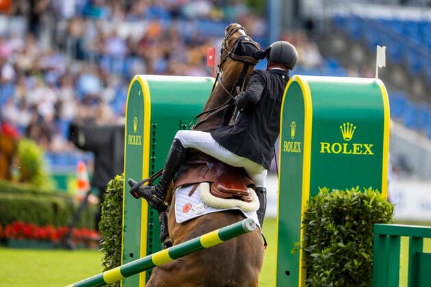 Sport Themen der Woche KW26 Sport Bilder des Tages AACHEN _ CHIO 2022, AACHEN _ CHIO 2022 GUERY Jerome (BEL), Vellington de Carat Z Sparkassen-Youngsters-Cup Springprüfung für junge Pferde (Fehler Zeit) Aachen, Reitstadion Soers 28. June 2022 - *** AACHEN CHIO 2022, AACHEN CHIO 2022 GUERY Jerome BEL , Vellington de Carat Z Sparkassen Youngsters Cup jumping test for young horses faults time Aachen, Reitstadion Soers 28 June 2022