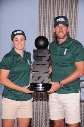 June 28, 2022, New York, United States: Ash Barty and Harry Kane visit the Empire State Building to celebrate The Icon Series in New York City. New York United States - ZUMAs197 0161747024st Copyright: xEfrenxLandaosx