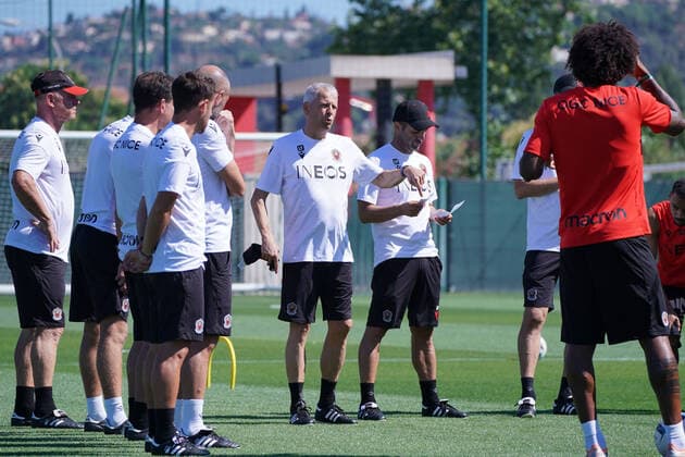 Lucien Favre (entraineur de l OGC Nice) FOOTBALL : Reprise de l™entrainement de l™OGC Nice - Nice - 29 06 2022 NorbertScanella Panoramic 