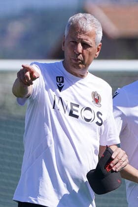 Lucien Favre (entraineur de l OGC Nice) FOOTBALL : Reprise de l™entrainement de l™OGC Nice - Nice - 29 06 2022 NorbertScanella Panoramic 