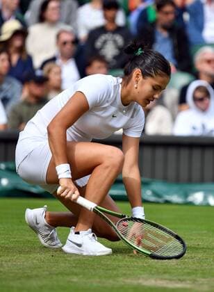 Mandatory Credit: Photo by James Veysey Shutterstock (13008248an) Emma Raducanu during her second round match Wimbledon Tennis Championships, Day 3, The All England Lawn Tennis and Croquet Club, London, UK - 29 Jun 2022 Wimbledon Tennis Championships, Day 3, The All England Lawn Tennis and Croquet Club, London, UK - 29 Jun 2022  Copyright: xJamesxVeysey Shutterstockx 13008248an