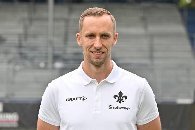 29.06.2022, xfux, Fussball 2.Bundesliga, SV Darmstadt 98 Fototermin Porträttermin 2022 23 xptt, emonline, emspor, v.l. Athletiktrainer Christopher Busse, SV Darmstadt 98, 2.BL, Porträttermin 2022 2023 (DFL DFB REGULATIONS PROHIBIT ANY USE OF PHOTOGRAPHS as IMAGE SEQUENCES and or QUASI-VIDEO) Darmstadt