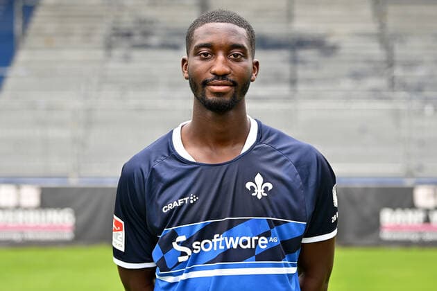 29.06.2022, xfux, Fussball 2.Bundesliga, SV Darmstadt 98 Fototermin Porträttermin 2022 23 xptt, emonline, emspor, v.l. Patric Pfeiffer, SV Darmstadt 98, 2.BL, Porträttermin 2022 2023 (DFL DFB REGULATIONS PROHIBIT ANY USE OF PHOTOGRAPHS as IMAGE SEQUENCES and or QUASI-VIDEO) Darmstadt