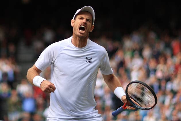 Wimbledon Tennis 2022 Day 03 29 November 2022 Wimbledon, All England Lawn Tennis Championships - Andy Murray (GB) v John Isner (USA) - Murray reacts after winning the third set. Photo: Simon Stacpoole Offside. London UK Copyright: xSimonxStacpoolexOffside