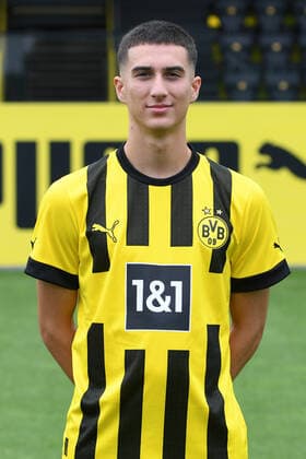 Borussia Dortmund II; 3.Liga, Porträttermin 2022 2023 Göktan Gürpüz