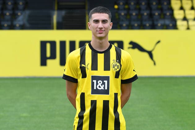Borussia Dortmund II; 3.Liga, Porträttermin 2022 2023 Göktan Gürpüz