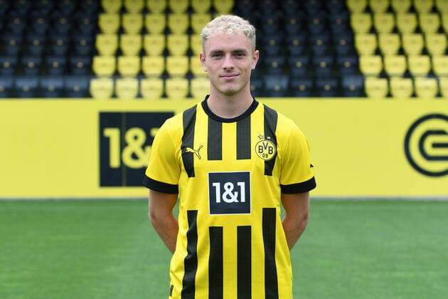 Borussia Dortmund II; 3.Liga, Porträttermin 2022 2023 Timo Bornemann