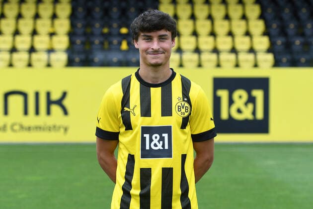 Borussia Dortmund II; 3.Liga, Porträttermin 2022 2023 Guillermo Bueno