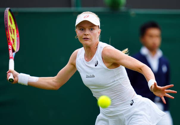 Mandatory Credit: Photo by Javier Garcia Shutterstock (13010731cq) Harriet Dart during her second round match Wimbledon Tennis Championships, Day 4, The All England Lawn Tennis and Croquet Club, London, UK - 30 Jun 2022 Wimbledon Tennis Championships, Day 4, The All England Lawn Tennis and Croquet Club, London, UK - 30 Jun 2022  Copyright: xJavierxGarcia Shutterstockx 13010731cq