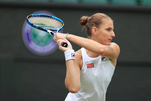 Tennis - Wimbledon (Day 4) 30th June 2022 - Tennis - Wimbledon (Day 4) - Karolina Pliskova (CZE) in action against Katie Boulter (GBR) during their Ladies Singles 2nd Round match - Photo: Simon Stacpoole Offside. London UK Copyright: xSimonxStacpoolexOffside